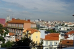 Крыши и небо Лиссабона.