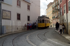 Трамвай-символ Лиссабона.